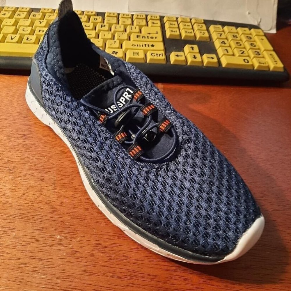 DOUSSPRT Women's Water Shoes Quick Drying Sports Aqua Shoes Blue Size8 Worn Once